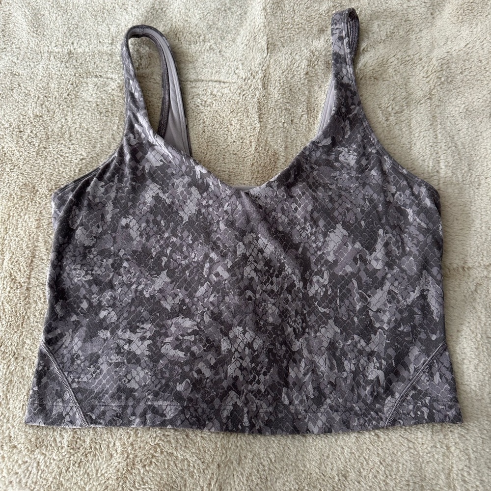 Lululemon align cropped tank snake print size 8.